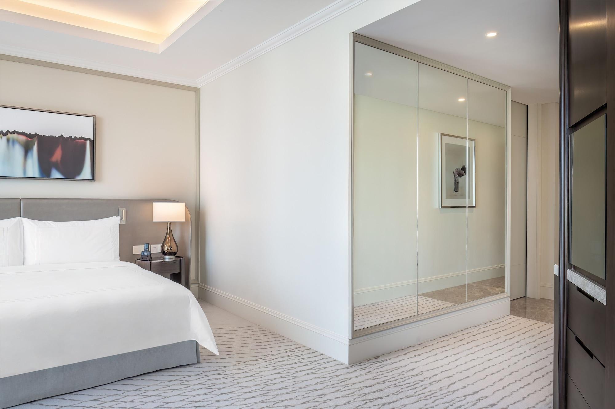 Address Dubai Mall Εξωτερικό φωτογραφία A bedroom at the hotel
